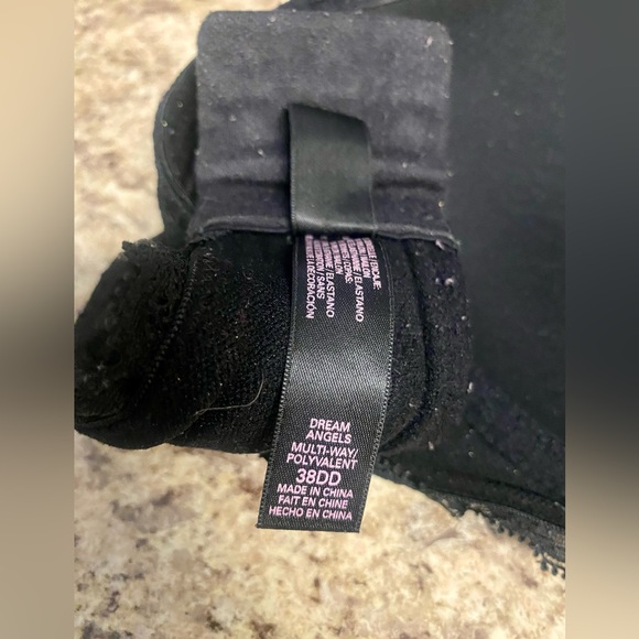 Gently worn black Victoria Secret half bra size 38DD - Picture 5 of 5